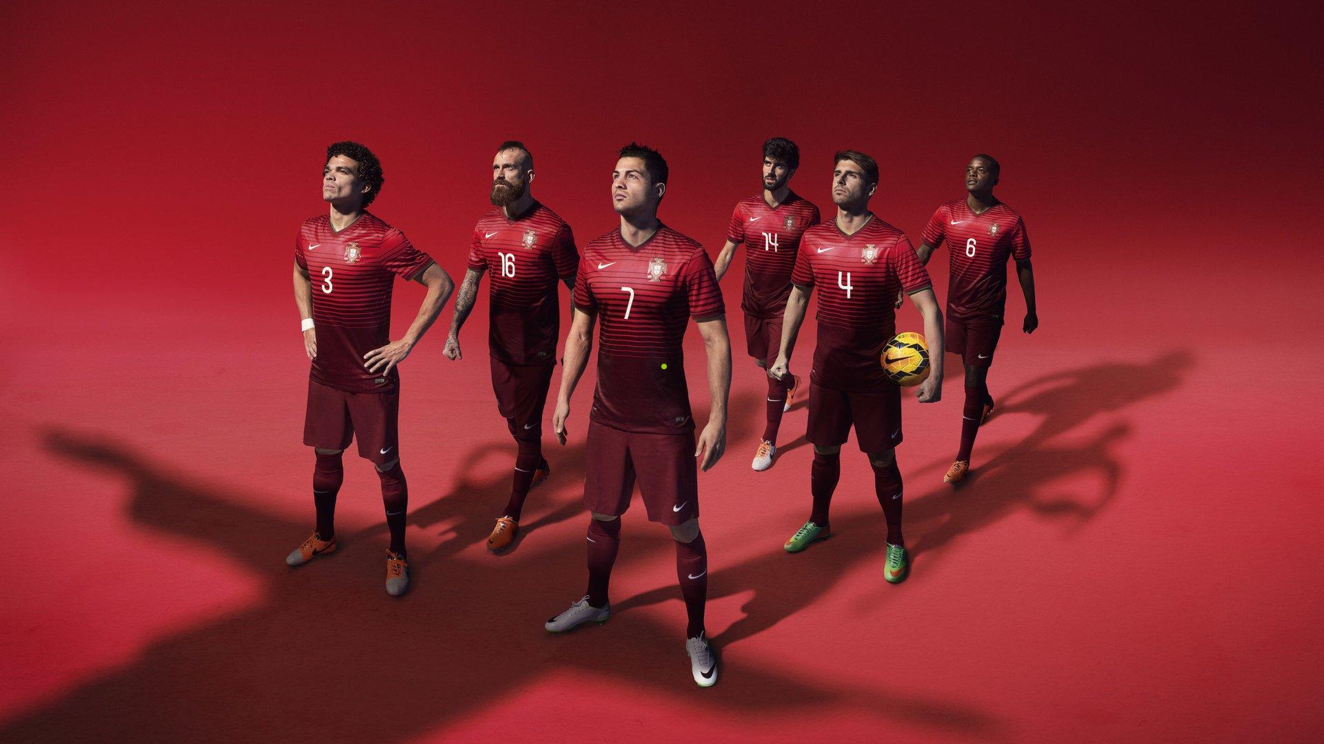 国足集训视频揭示分组对抗细节 李金羽组由吴曦郑铮吉翔三大核心带队